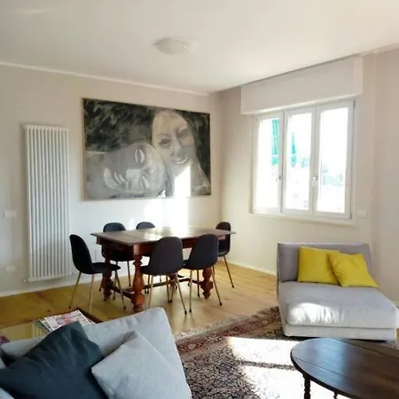 Solare Residenza Vista Mare Apartment *